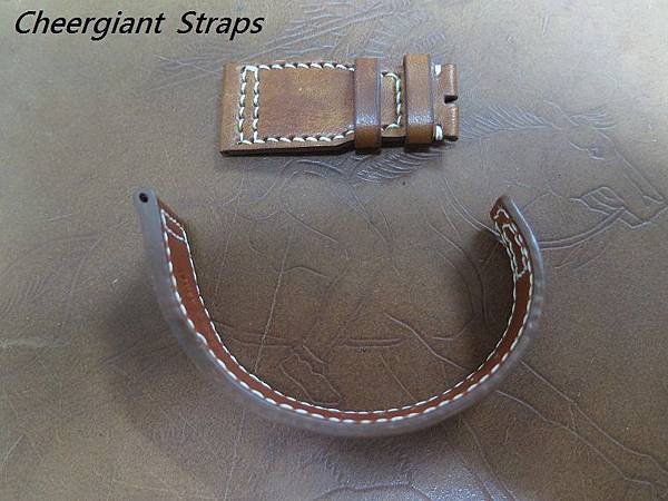 IWC Top Gun honey brown vintage leather strap,22x18mm,55x135mm,thick 4.0mm taper to 2.5mm,cream stitch.04.JPG