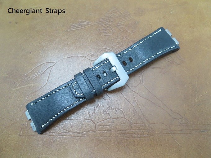 HUBLOT black leather strap, 30x24mm, 77x115mm, thick 8.0mm taper to 2.6mm, cream stitching, black calf lining. 01 .JPG