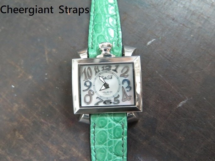 GaGa Milano padded green crocodile strap, 20x14mm, 73x110mm, thick 4.5mm taper to 2.5mm, beige calf lining.09.JPG