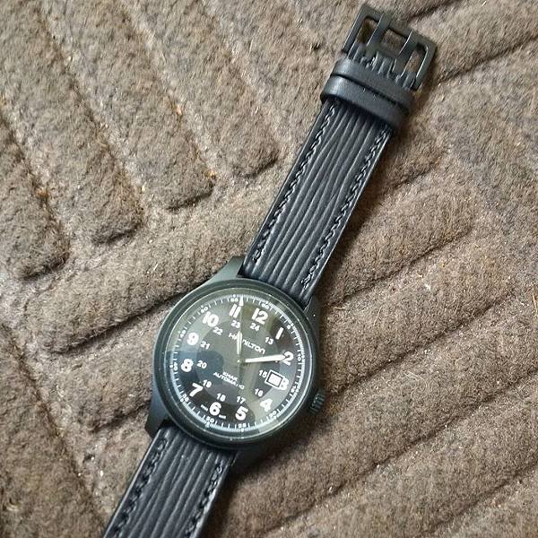 Hamilton Khaki Field Titanium black  rippled leather strap, 20x20mm,75x115mm, thick 3.8mm taper to 2.8mm.07 .jpg