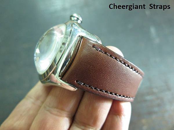 Corum Bubble dual spring bars brown leather strap,23.9x19.9mm,72x72mm, thick 6.5mm taper to 2.8mm.02.JPG