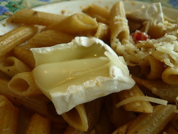 Brie Pasta-3.JPG