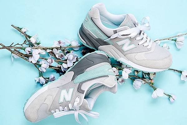 new-balance-999-cherry-blossom-03.jpg