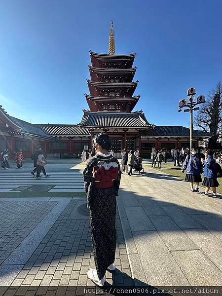 【日本東京】淺草寺雷門 和服租借體驗／含攝影及彩妝服務／波蘿