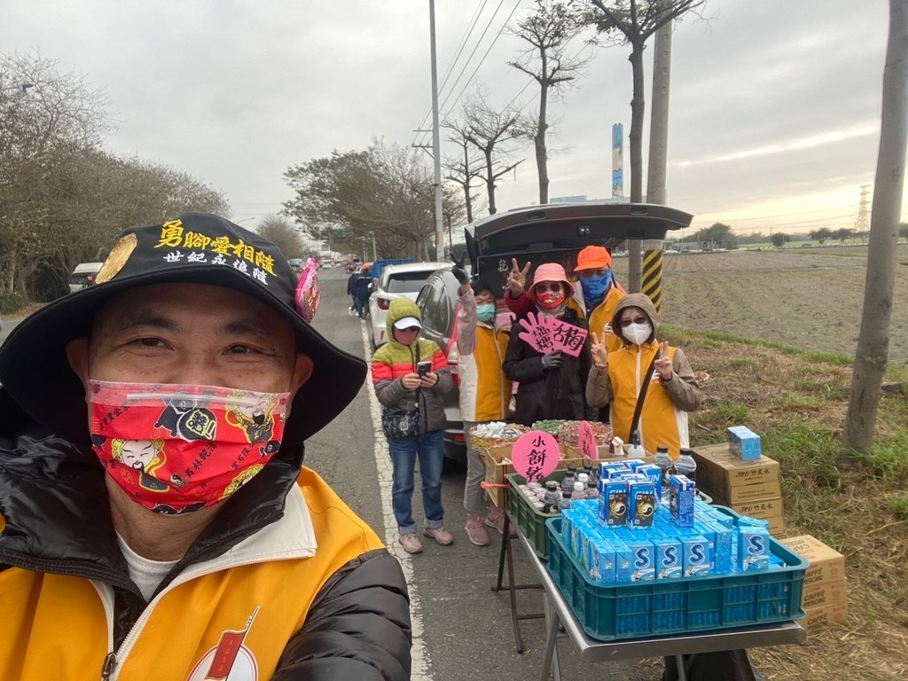 4.JPG - 與神同遊-進香