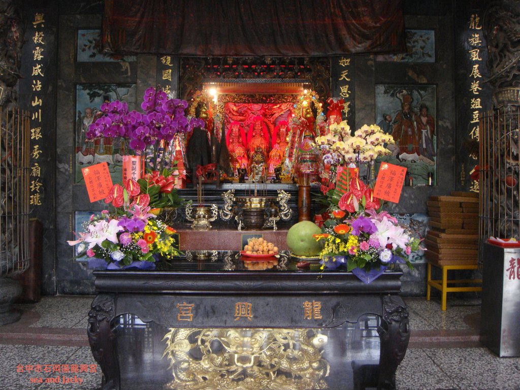 台中市石岡區龍興宮2.JPG