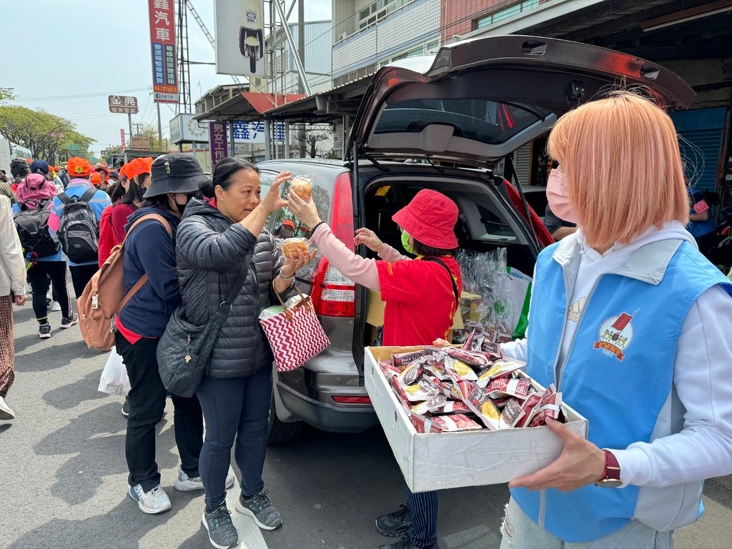 員林乾清宮參與甲辰年白沙屯拱天宮及山邊媽祖宮天上聖母往北港進