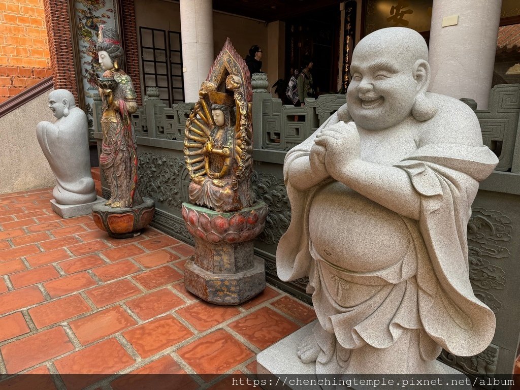 2024.1.1金門縣海印寺15.JPG