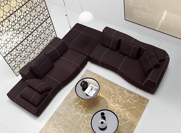 B%26;B ITALIA-Bend-Sofa (2).jpg