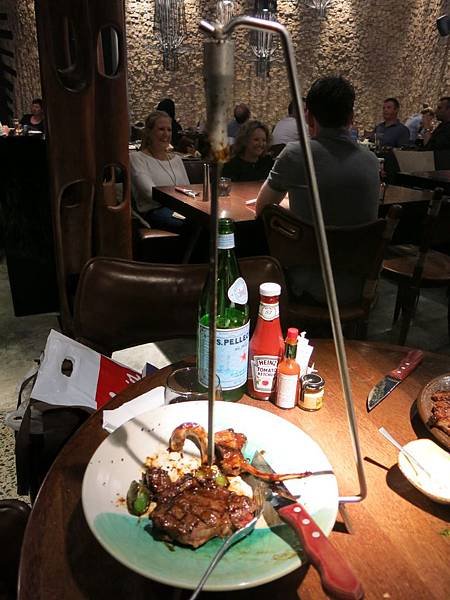 tribes restaurant - 非洲餐館