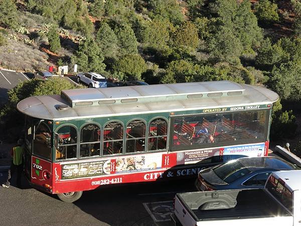 〈喜多娜〉Sedona Trolley Tour