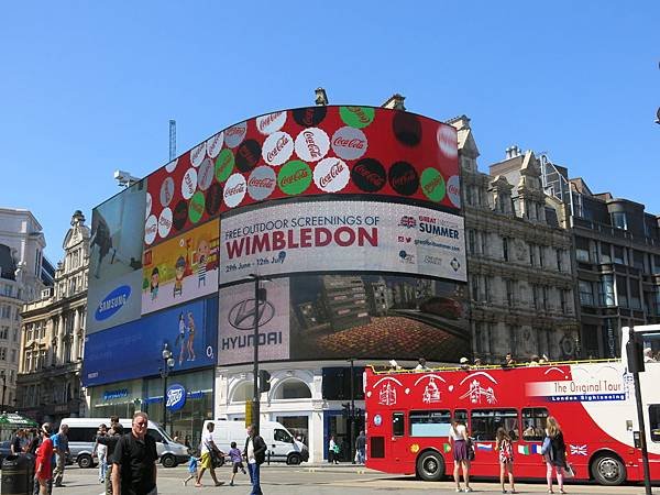 01-Piccadilly circus, London-成寒.JPG