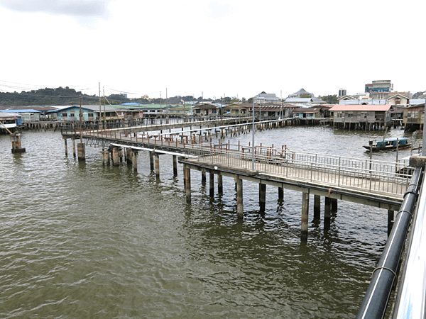 06-Water Village, Brunei-成寒.png