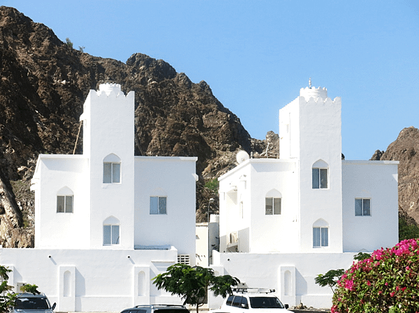 01-Muscut, Oman%5Cs city in white.png