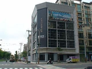 60893213628a.jpg