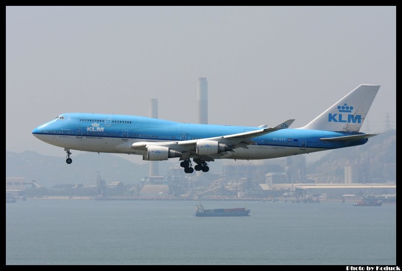 KLM Royal Dutch Airlines B747-406(M)(PH-BFR)@VHHH_1(2)_20110724.jpg