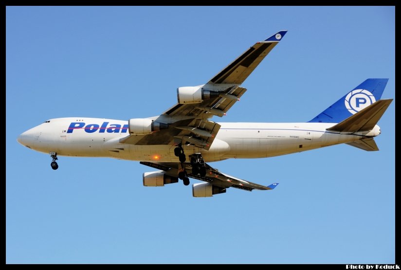 Polar Air Cargo B747-47UF(SCD)(N416MC)@RJAA_3(2)_20111125.jpg