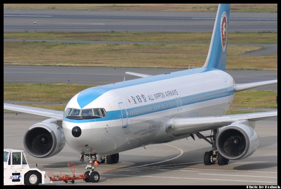 ANA B767-381(JA602A)@RJTT_7(2)_20111126