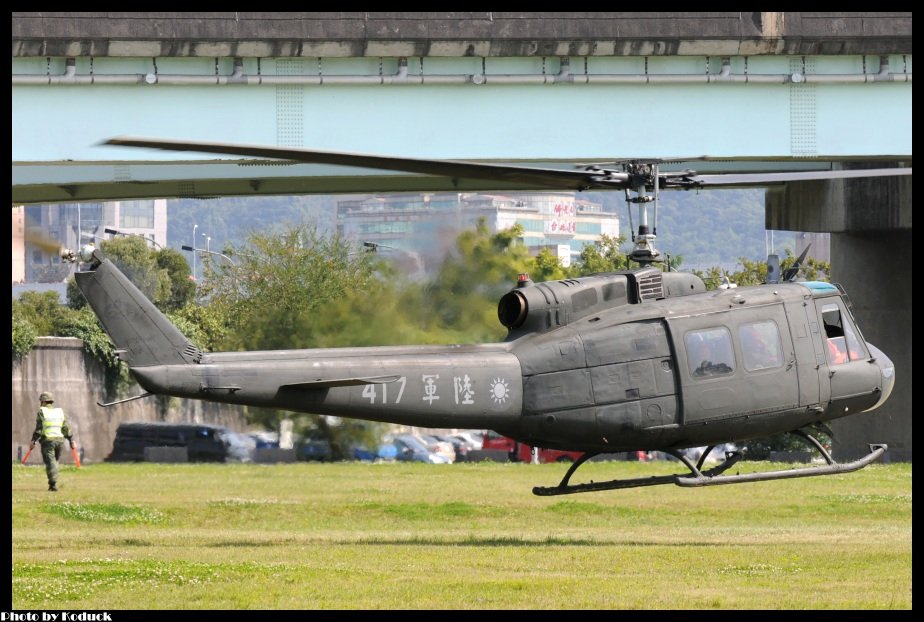 陸航UH-1H@Taipei_6(2)_20120328