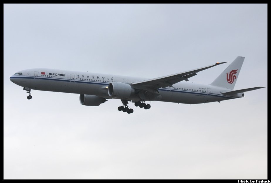 Air China B777-39L(ER)(B-2087)@FRA_1(2)_20120224