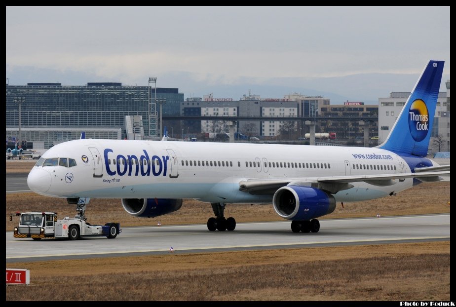 Condor B757-330(WL)(D-ABOH)@FRA_1(2)_20120224