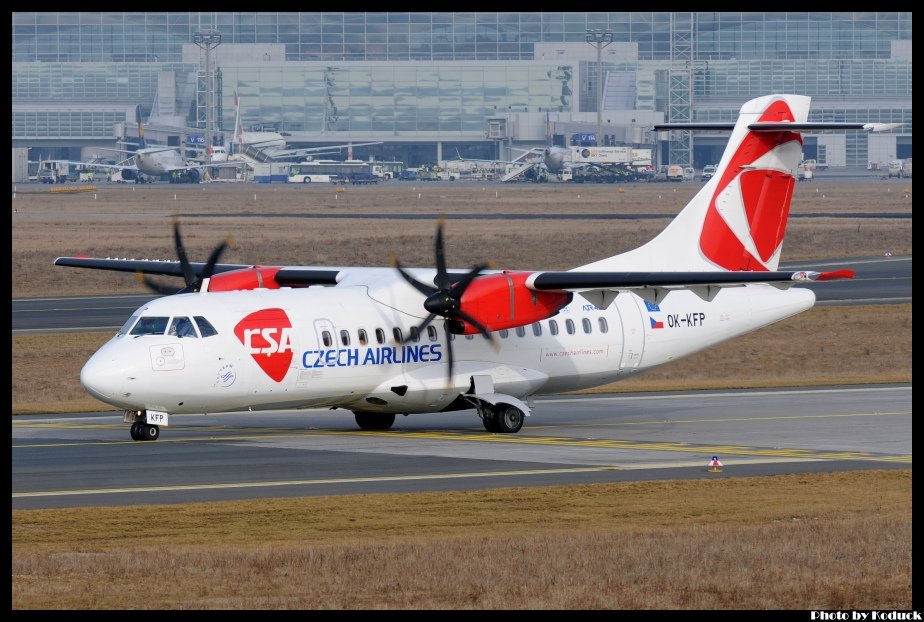 Czech Airlines (CSA) ATR-42-500(OK-KFP)@FRA_1(2)_20120225