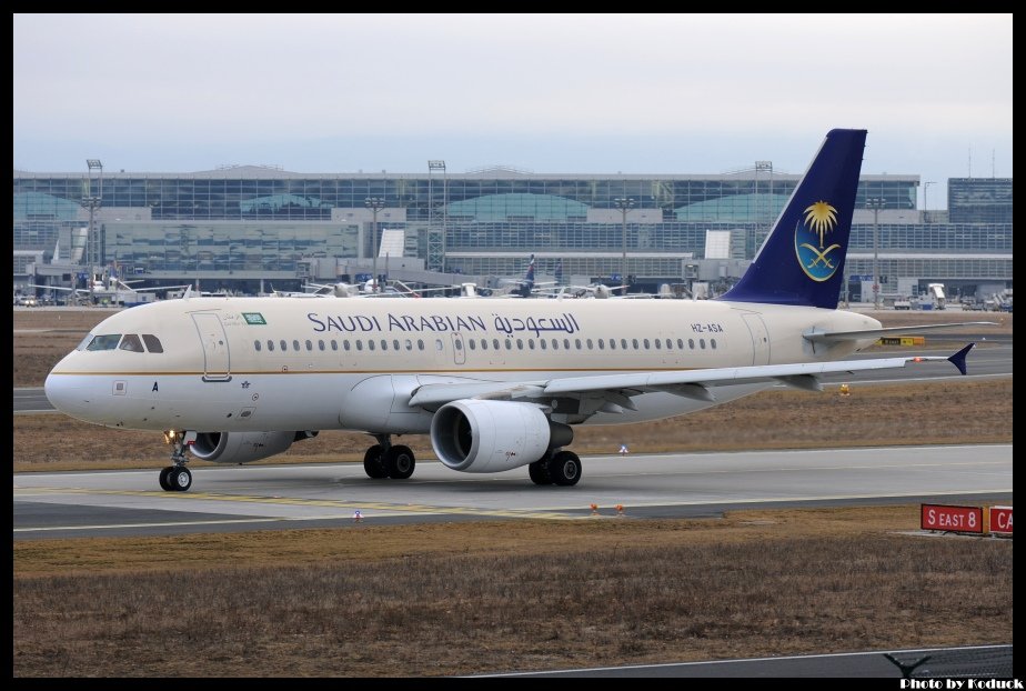 Saudi Arabian Airlines A320-214(HZ-ASA)@FRA_2(2)_20120224