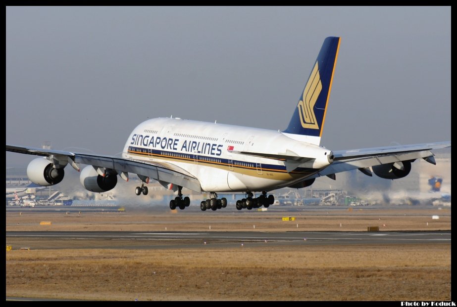 Singapore Airlines A380-841(9V-SKD)@FRA_4(2)_20120221