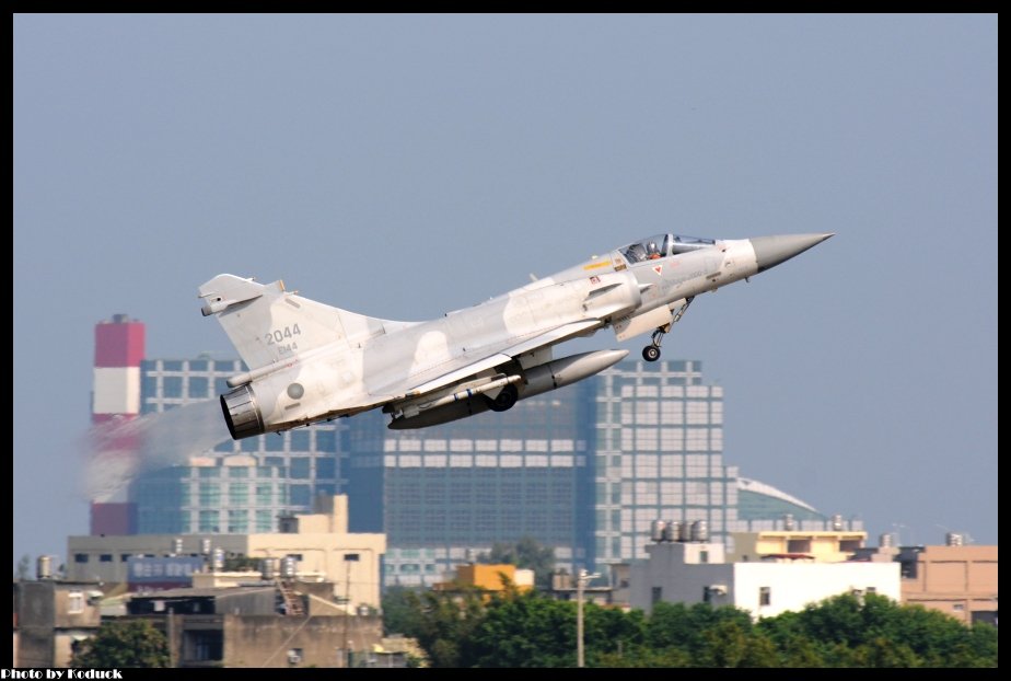 ROCAF Dassault Mirage 2000-5EI(2044)@RCPO_2(2)_20120821