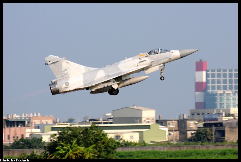 ROCAF Dassault Mirage 2000-5EI(2047)@RCPO_1(2)_20120821