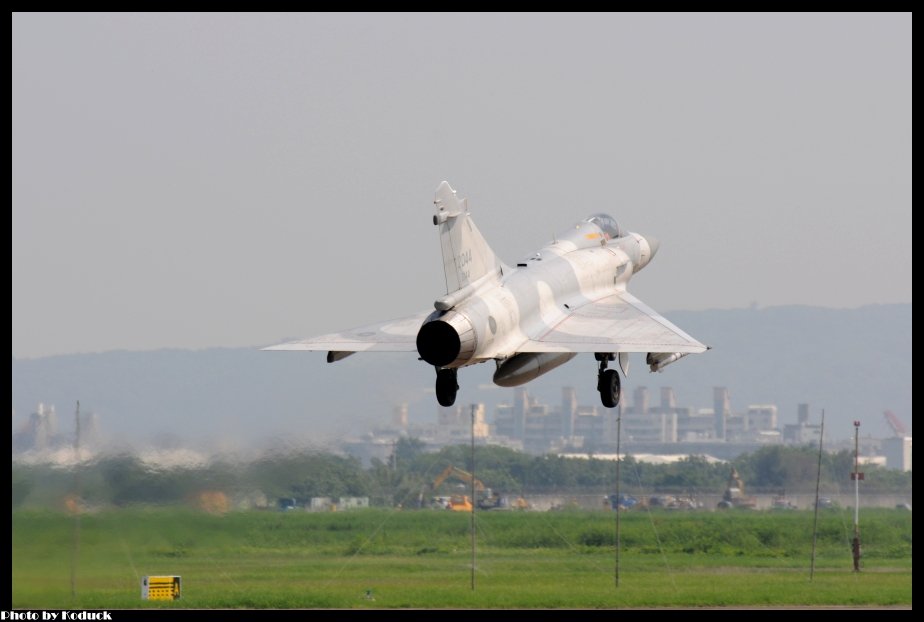 ROCAF Dassault Mirage 2000-5EI(2044)@RCPO_6(2)_20120821