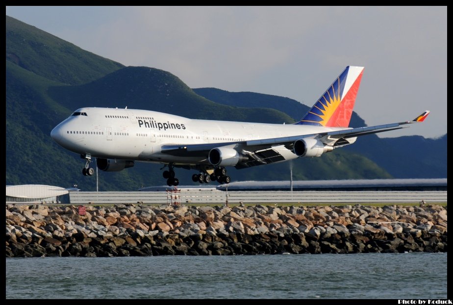 Philippine Airlines B747-469M(RP-C7475)@VHHH_1(2)_20120706