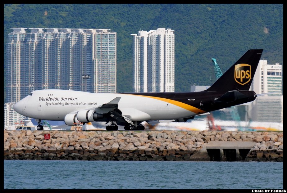 UPS B747-44AF(SCD)(N575UP)@VHHH_3(2)_20120706