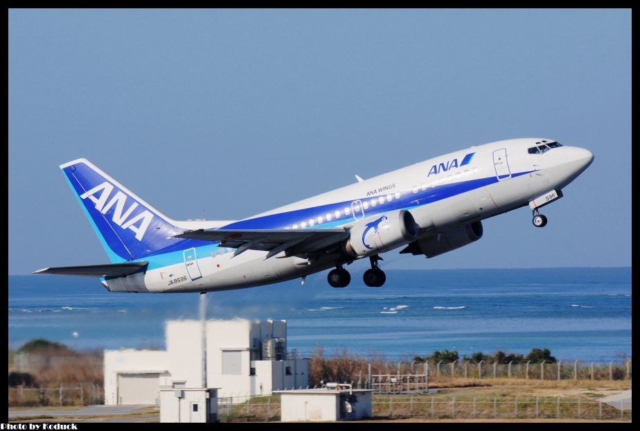 ANA B737-54K(JA8596)@ROAH_1(2)_20121020