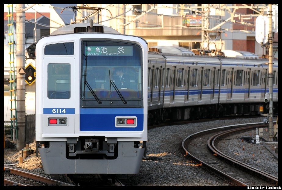 西武鐵道6000系電車@所澤_1(2)_20121103