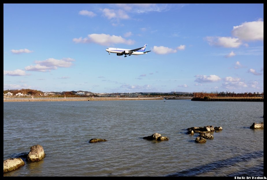 Okinawa RWY36_9(2)_20121021