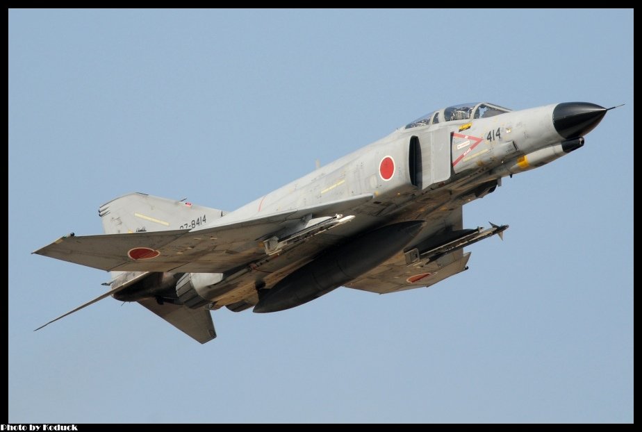 JASDF F-4EJ Kai(301)(87-8414)@RJFN_1(2)_20130129.jpg