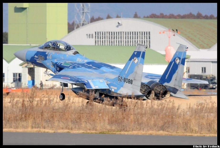 JASDF F-15DJ(TFT)(52-8088)@RJFN_2(2)_20130129.jpg