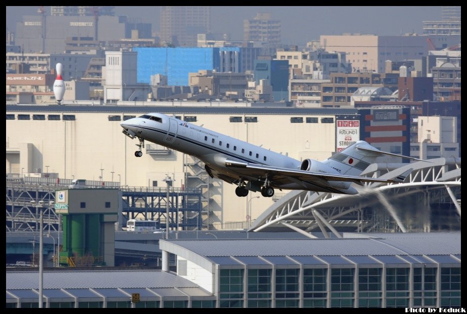 Fukuoka Airport_43(2)_20130130.jpg