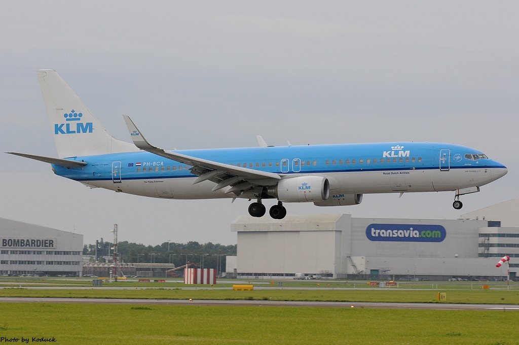 AMS RWY27_11_20140819.jpg