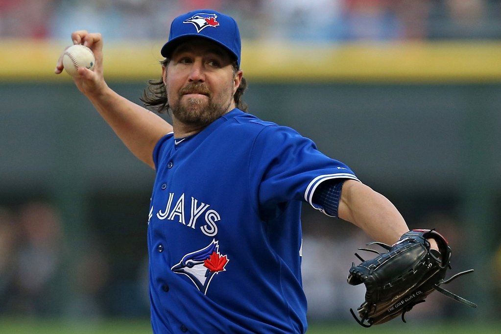 2015-3-R.A. Dickey.jpg