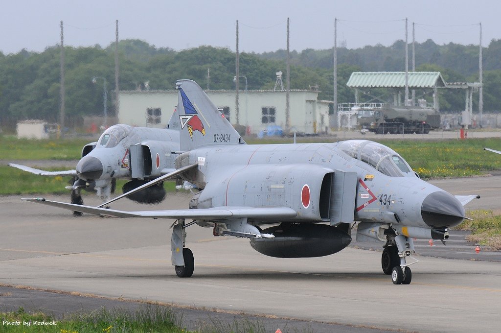 JASDF 302SQ@Hyakuri_18_20150512.jpg