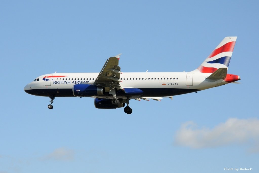 British Airways A320-232(G-EUYU)@LHR_1_20140820.jpg