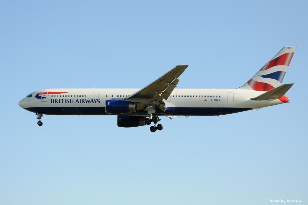 British Airways B767-336(ER)(G-BNWW)@LHR_1_20140820.jpg