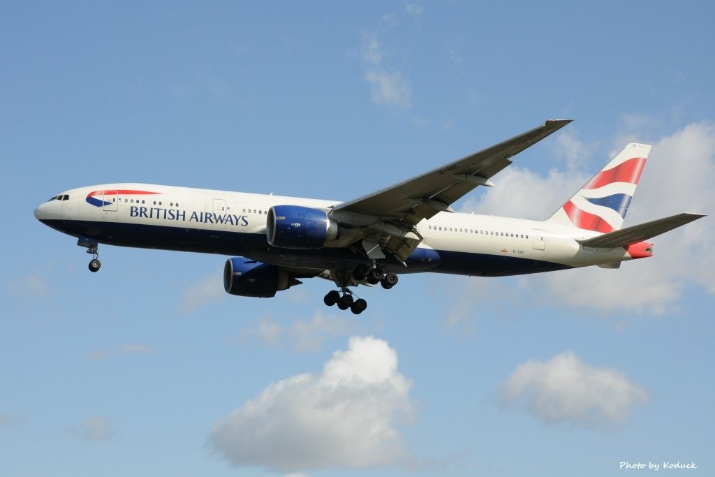 British Airways B777-236(ER)(G-VIIC)@LHR_1_20140820.jpg