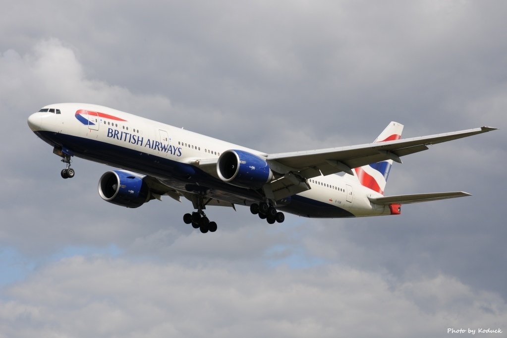 British Airways B777-236(ER)(G-VIIK)@LHR_1_20140820.jpg