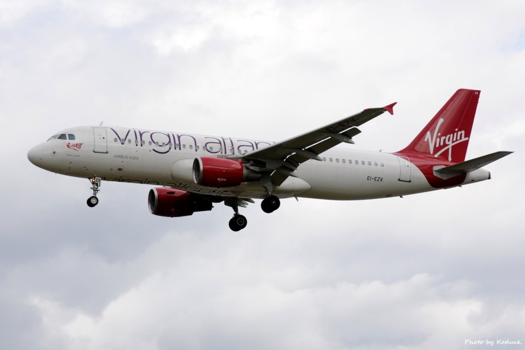 Virgin Atlantic Airways A320-214(EI-EZV)@LHR_1(1)_20140820.jpg