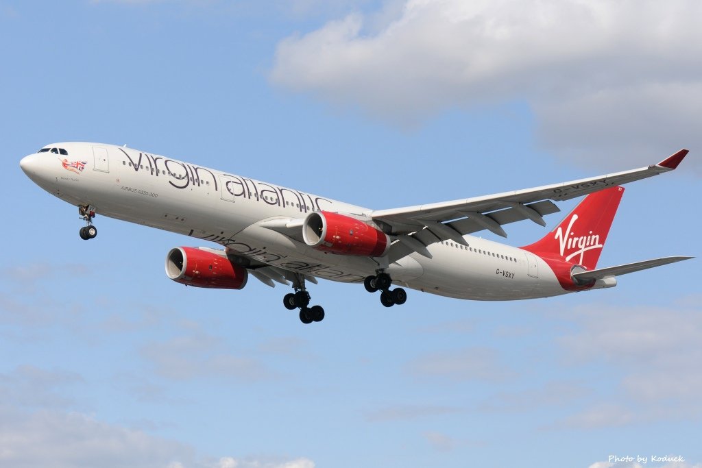 Virgin Atlantic Airways A330-343(G-VXSY)@LHR_1(1)_20140820.jpg