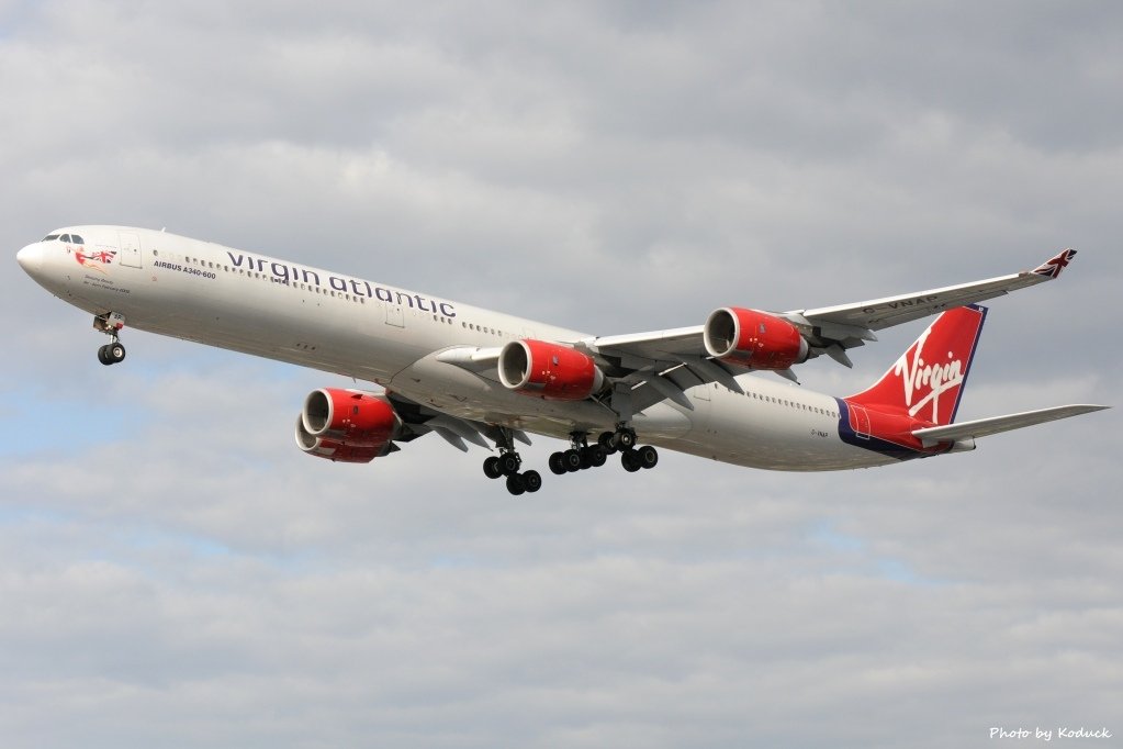 Virgin Atlantic Airways A340-642(G-VNAP)@LHR_1(1)_20140820.jpg