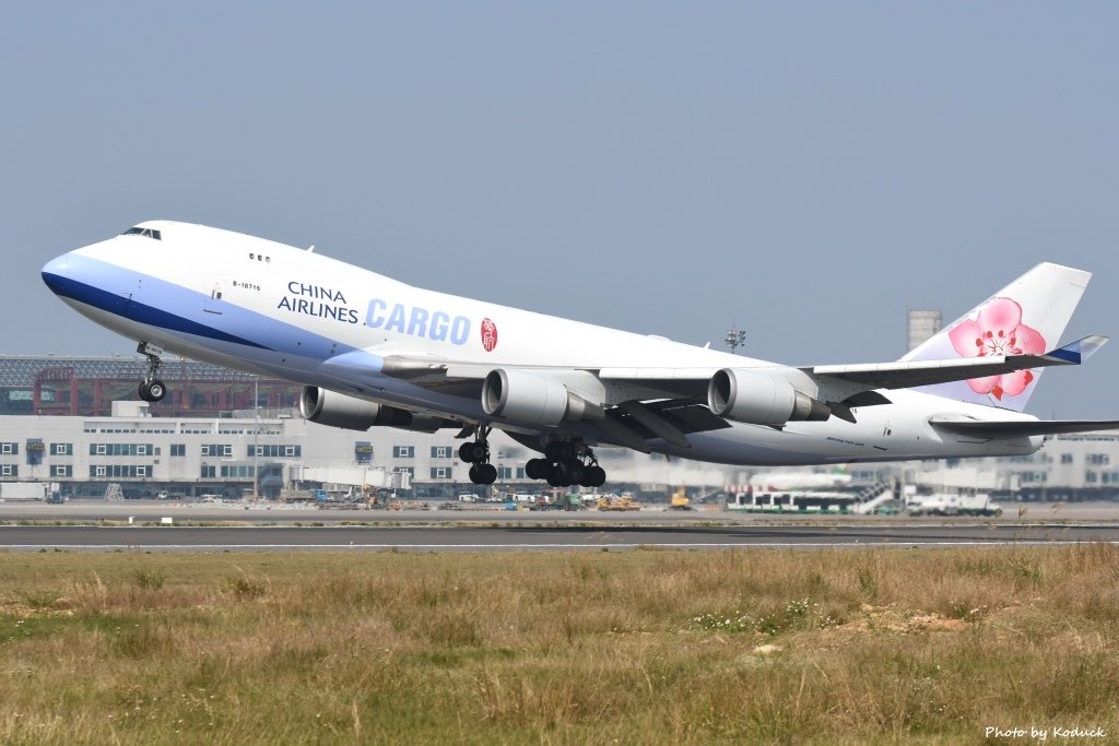 China Airlines B747-409F(B-18716)@RCTP_1_20170216.jpg